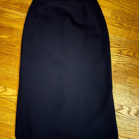 Michele Dresses & Skirts - Ladies Size 10 Michele Classic Black Women's Skirt GUC